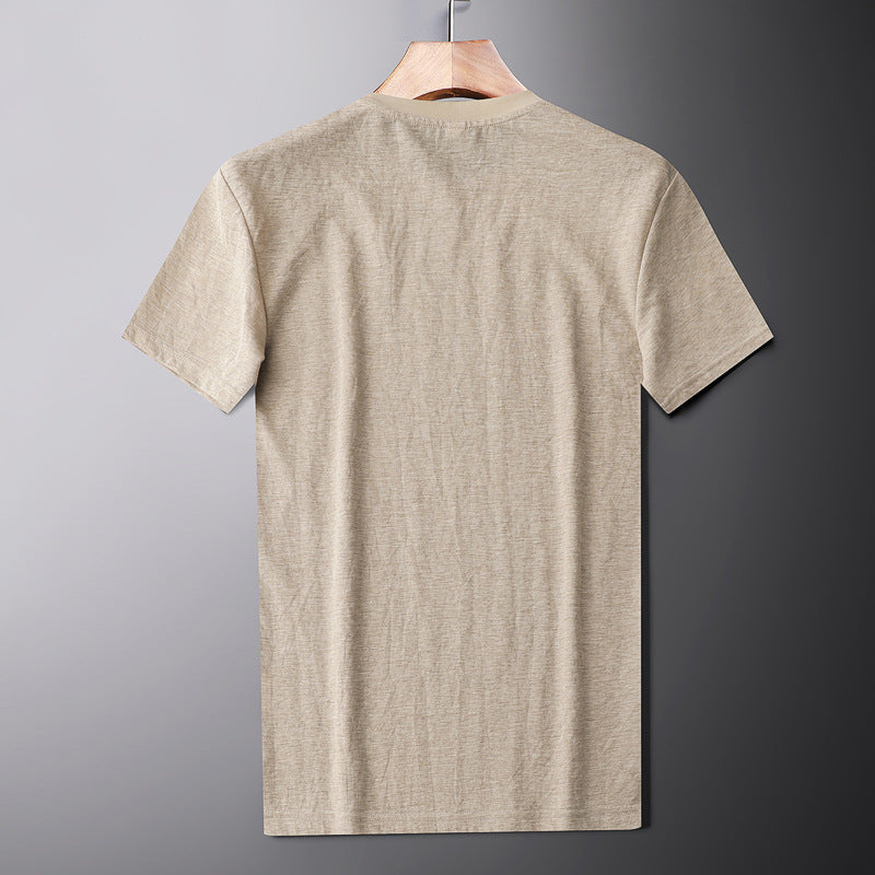 Everyday casual t-shirt for men in breathable cotton