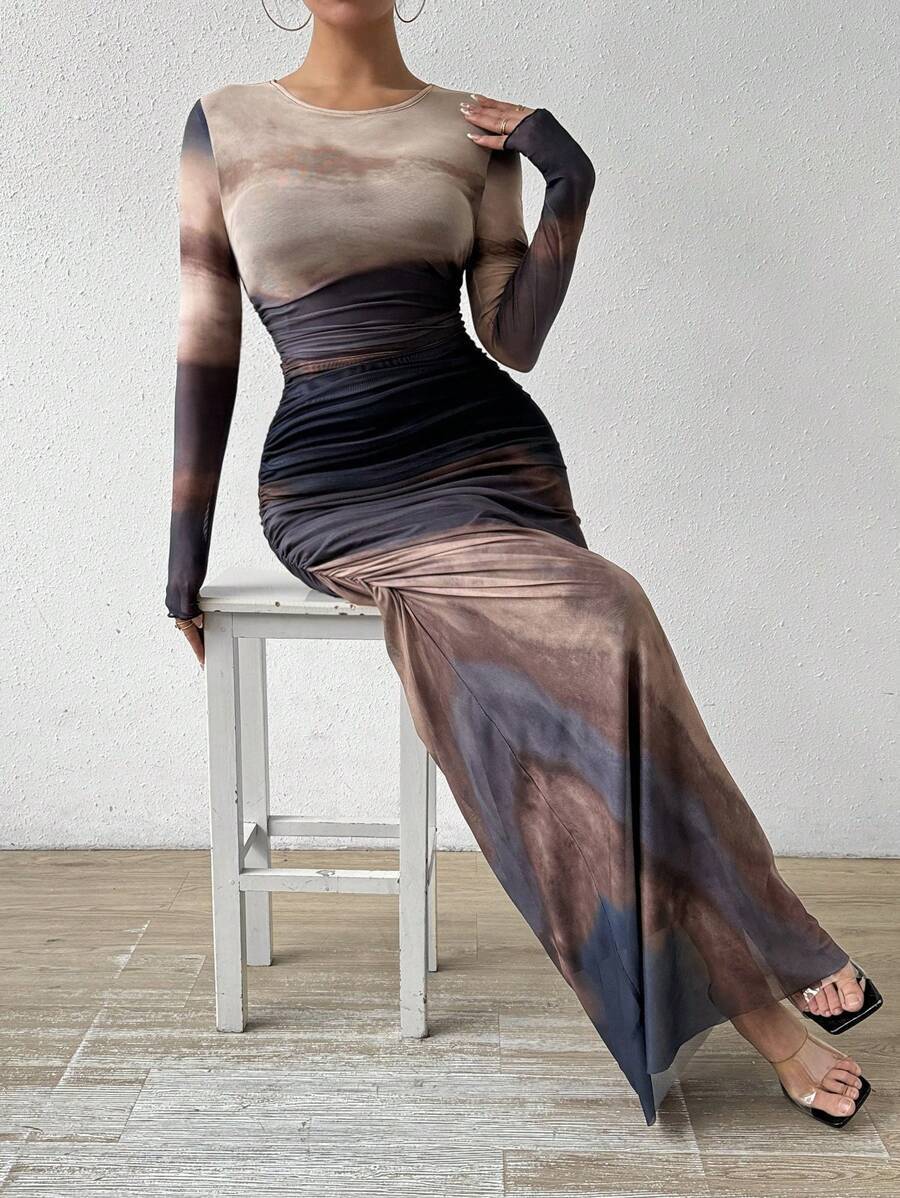 Full-length long sleeve dress by Yuvoro