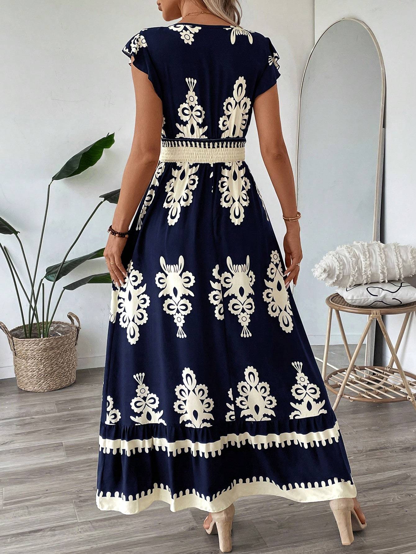 Backless cami dress with animal print