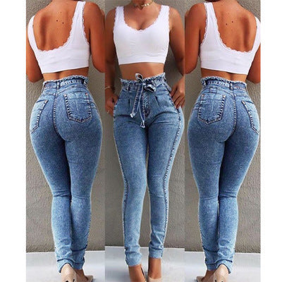 High-waisted fringed jeans in light wash