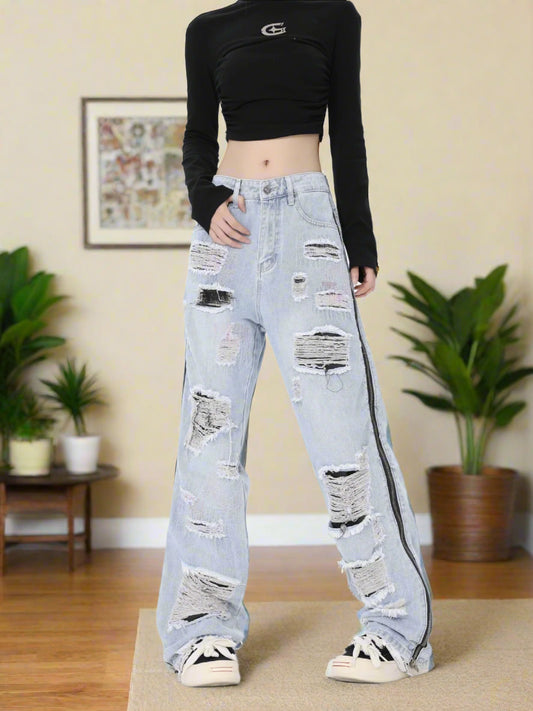 Light blue washed ripped jeans for casual wear