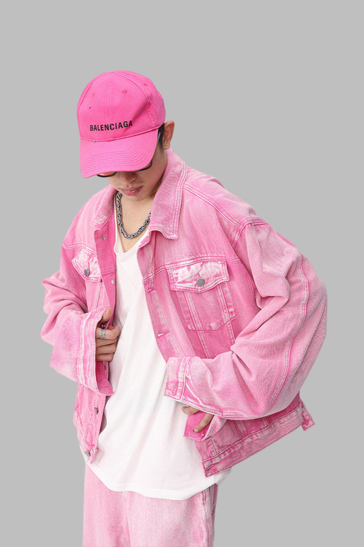 Men’s streetwear denim set on model