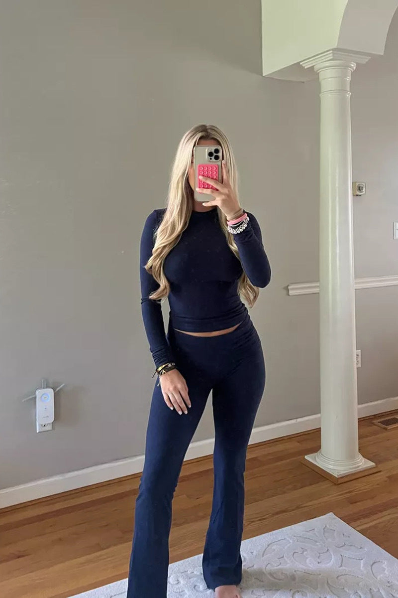 Versatile two-piece women’s solid color suit