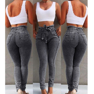 Women’s casual denim jeans with raw edge hem
