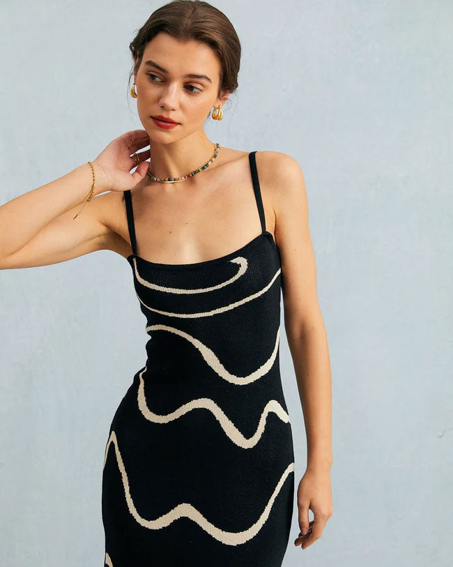 Black wave pattern high waist dress